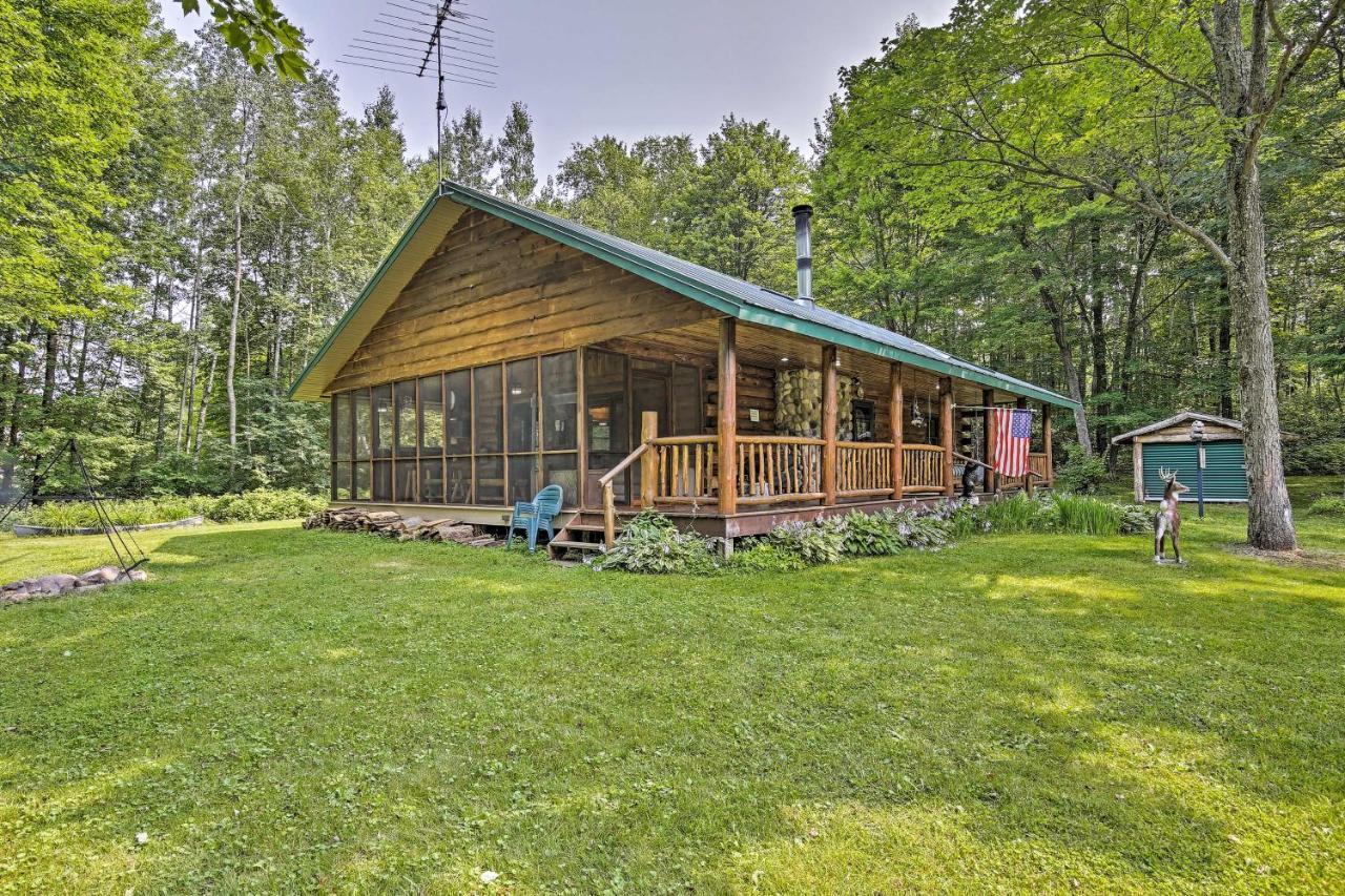 Scenic Cabin On 2 Acres Near Lake Holcombe Marina! Villa Exterior photo